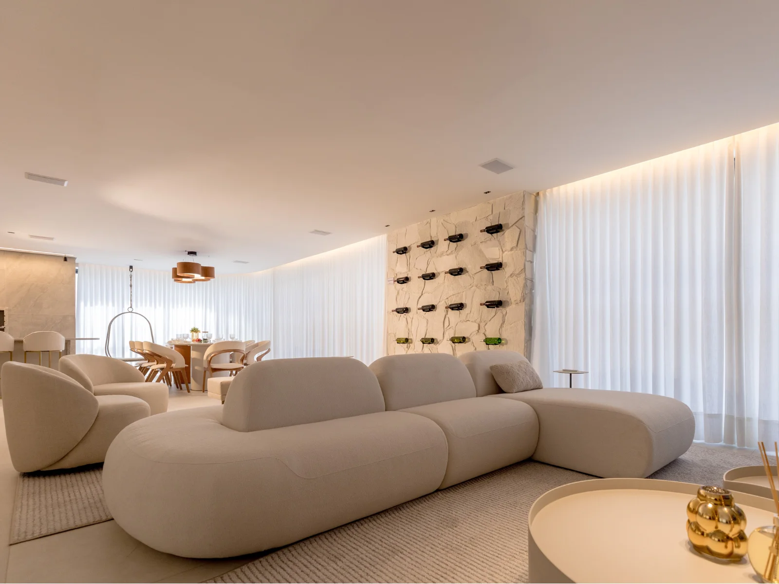 Sala do apartamento do Infinity Tower